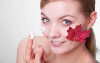 幾萬網(wǎng)友選出的秋季護(hù)膚指南，你可別再錯(cuò)了